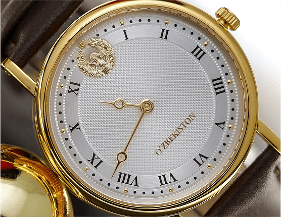 Men's wristwatch